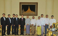 김용환 농협금융 회장, 미얀마 대통령 예방...소액대출·보험시장 진출 협의