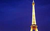 ‘내 친구와 식샤를 합시다’, 에펠탑 인증샷 속 윤두준 서현진 양요섭 박희본 포착