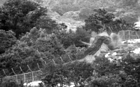 [포토] DMZ 지뢰 폭발 현장의 처참한 모습 보니…