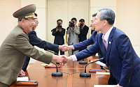 남북 고위급접촉 협상 극적 타결…북한 '유감' 표명 이례적
