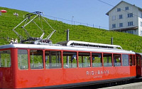 스위스 알프스 리조트, 중국인 전용 특별열차 운행…‘비매너’에 다른 관광객 떨어져 나갈가 우려