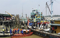불법이주자 탑승 선박, 말레이서 전복…사망ㆍ실종자 50여명