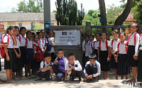 아시아나, 캄보디아 어린이에 '행복학교' 선사