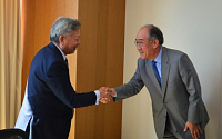 이덕훈 행장, 진리췬 AIIB 총재 지명자와 상호 협력 방안 논의