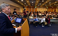 [포토] 국내 기업인 만난 진리췬 AIIB 총재 지명자