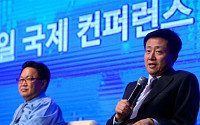 [포토]한중일 국제컨퍼런스, '발언하는 김신 SK증권 대표'