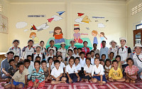 아시아나항공, 캄보디아서 행복학교 후원 서명식 가져