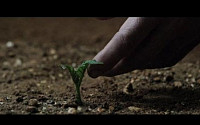 [배수경의 스크램블 톡] 생계형 SF 영화 ‘마션’의 재발견…우주시대의 희망은 ‘농업’이다