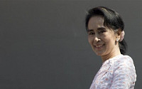 “53년만의 민주화” 미얀마 야당, 과반의석 확보…대통령 선출 가능해져