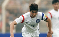 [월드컵 2차 예선] 기성용, 전반 32분 멀티골 작렬…한국, 라오스 2-0