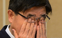 [포토] 5대 노동개혁 법안 관련 당정협의, '피곤한 장관'