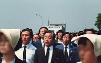 [포토] 김영삼 전 대통령 서거…1987년 이한열 열사 추모식 참석한 생전 모습