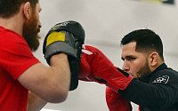 [UFC 공개 훈련] 조지 마스비달 “준비한 대로 승리할 것!”