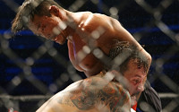 UFC 서울 추성훈, 옥타곤에 주저앉았지만, '한국이름'으로 '당당히 경기출전'