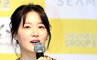 이영애, '2015 SBS 연기대상' 대상 시상자로 참석