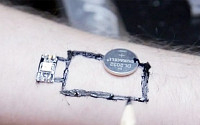 웨어러블 기기를 대체하는 스마트한 문신! '테크 타츠'