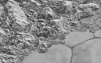 미국 NASA, 명왕성 초근접 고해상도 사진 공개