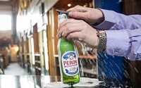 일본 아사히, ‘글로벌 맥주 브랜드’ 자리 넘본다?…사브밀러 ‘페로니’ 군침
