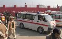 파키스탄 탈레반, 또 대학 테러…최소 20명 사망
