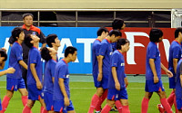 축구대표팀, 0-3 중국에 참패