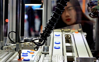 [포토] 세미콘 코리아, '부품을 자동으로 분류하는 패러렐 링크 로봇'