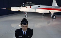 일본, 자체 개발 스텔스 전투기 공개…세계 4번째 스텔스기 보유국 부상