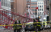뉴욕 맨허튼서 대형 크레인 붕괴…1명 사망·3명 이상 부상
