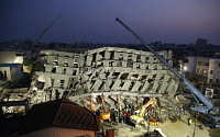 대만 지진 사망자 22명로 늘어…실종 123명, 골든타임까지 구조 총력
