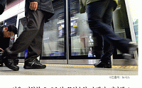 [카드뉴스] 노인·장애인 등… 작년 서울 지하철 5~8호선 공짜승객 1억명 넘었다