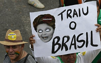브라질서 사상 최대 규모 반정부 시위…호세프 탄핵 요구