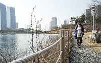 [세상 참 걸을만 하구나  PART4]'마음 따라 길 따라… 즐거움은 덩달아' - 65세부터 10년간 지구 반 바퀴를 걸은  황안나씨