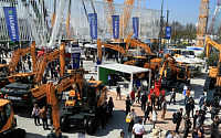 현대重, 세계 2위 유럽 건설장비 시장 공략…獨 바우마 전시회 참가
