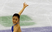 김연아, 선수권 대회 쇼트 60.30점으로 6위