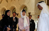 朴대통령 이란 방문 때 '히잡' 착용 예정…UAE에 이어 두 번째