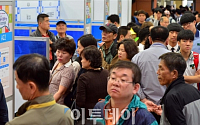 [포토] 구직자들로 붐비는 '찾아가는 취업박람회'