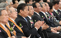 [포토]대한민국 임시정부수립 기념식에 참석한 정총리