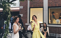 기은세, 신다은♥임성빈 결혼식 사진 공개… “정말 예쁘고 재미있는 결혼식”