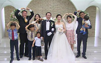 KT&amp;G “늦깎이 ‘부모 결혼식’ 열어줍니다”