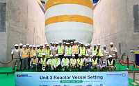 한전, UAE 원전 3호기 원자로 설치…1~4호기 종합공정률 66%