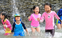 [일기예보] 오늘 날씨, '서울 낮 33도' 폭염·열대야 이어져…곳곳 소나기 &quot;미세먼지 '보통'&quot;