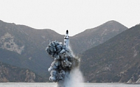 [상보] 합참 &quot;북한 SLBM, 약 500km 날아가 日방공식별구역에 낙하&quot;