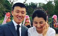 김민재·최유라, 결혼식 대신 ‘결혼 잔치’ 열어… 장소는 한예종 ‘행복한 미소’
