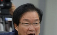 반쪽 국감에도 야당 의원으로부터 칭찬받은 김영석 해수부 장관