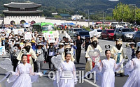 [포토] 오늘은 개천절, 경축 퍼레이드