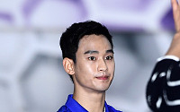 [BZ포토] '프로볼러 선발전' 연습경기 참석한 김수현