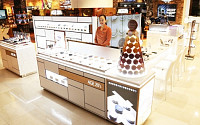홈쇼핑 상품 ‘백화점’에서 더 잘나가네 … AK플라자, ‘에이지20’s’ 목표 매출比 181% 달성