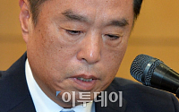[포토]김병준 국무총리 후보자 '역사적 책임과 소명 다할 것'