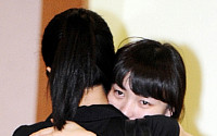 선미, 선예 부친 빈소 찾아 홀로 조문 