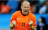 [월드컵]로벤 선취골… 네덜란드 1-0 슬로바키아(전반종료)