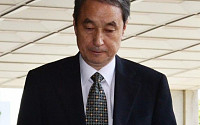 검찰, ‘가습기 살균제 사망사건’ 신현우 前 대표 징역 20년 구형